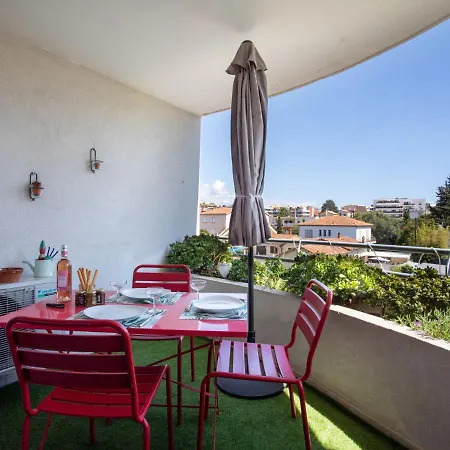 Le Lagon Bleu By Interhome *